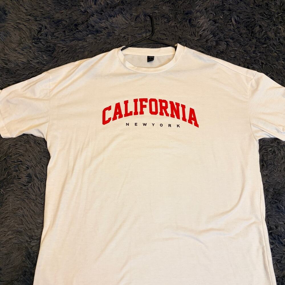 California New York Graphic T-Shirt